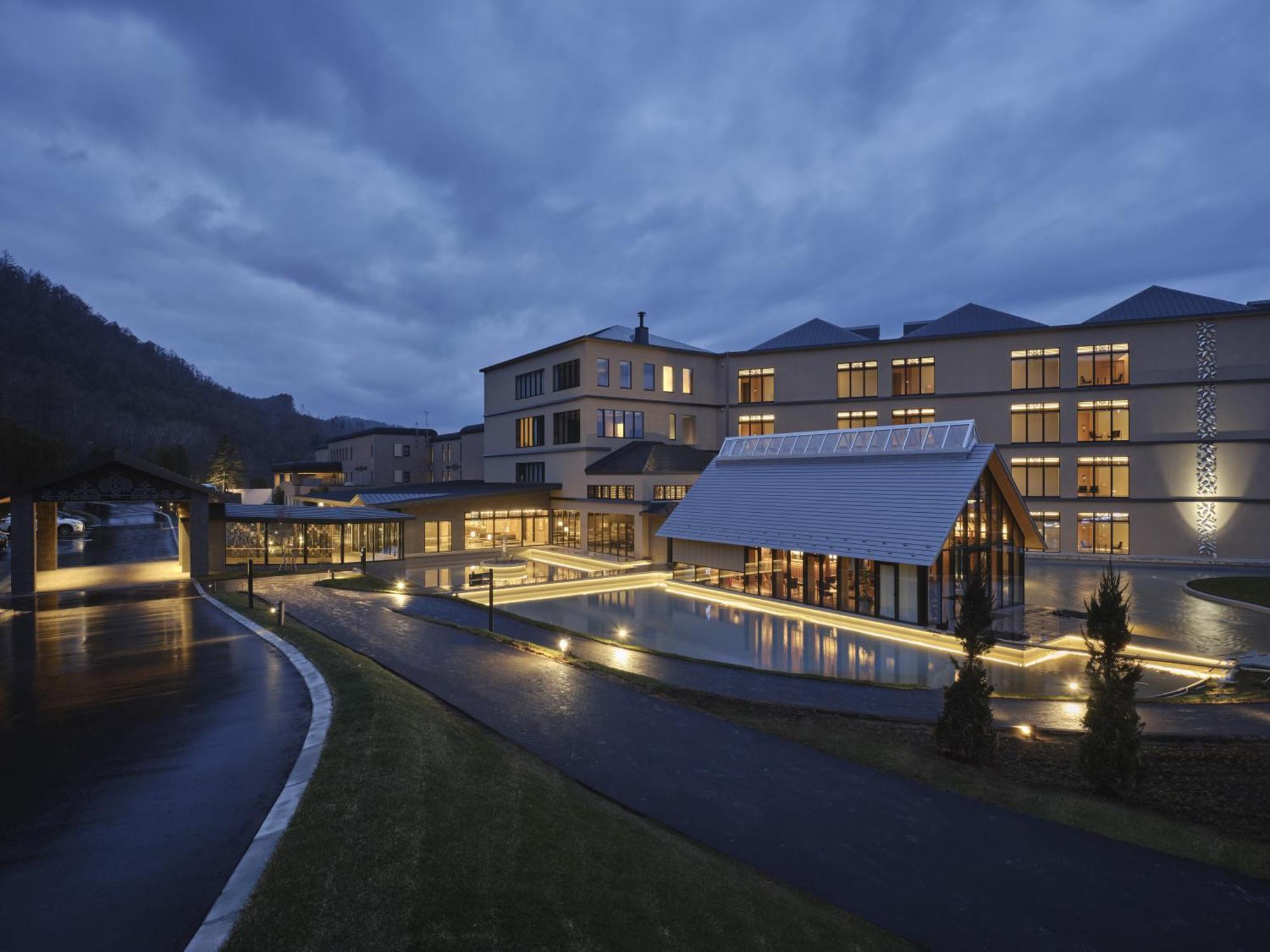 Lake Toya Tsuruga Resort Hikarinouta Toyako Extérieur photo